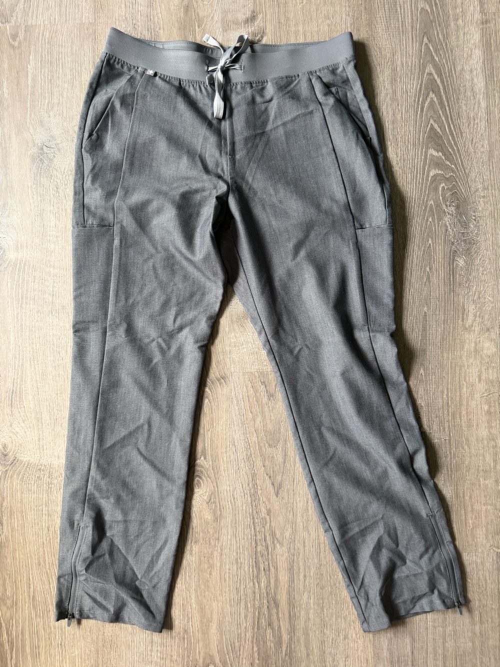 Figs scrub pants